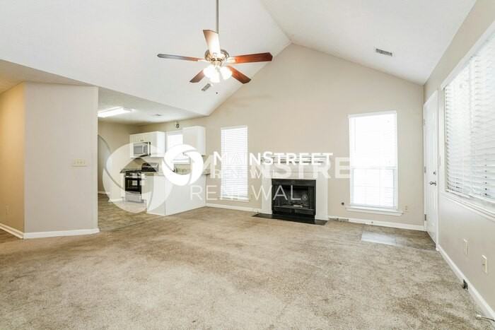 1260 Iron Gate Blvd - Photo 3 of 16