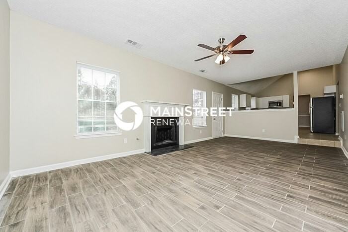 10588 Village Lndg - Photo 4 of 17