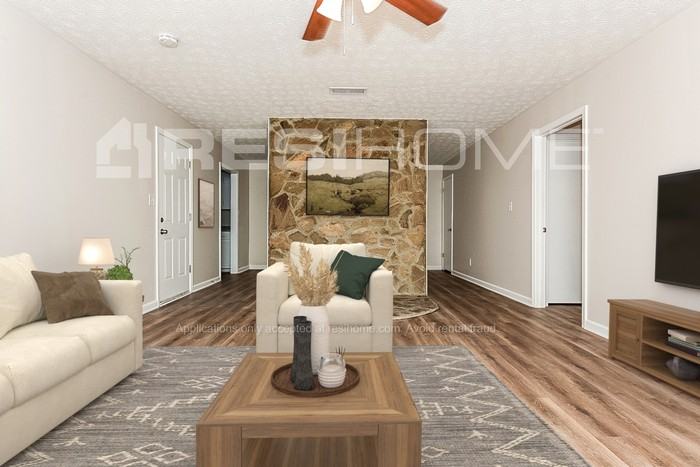 245 Helen Ln - Photo 5 of 17