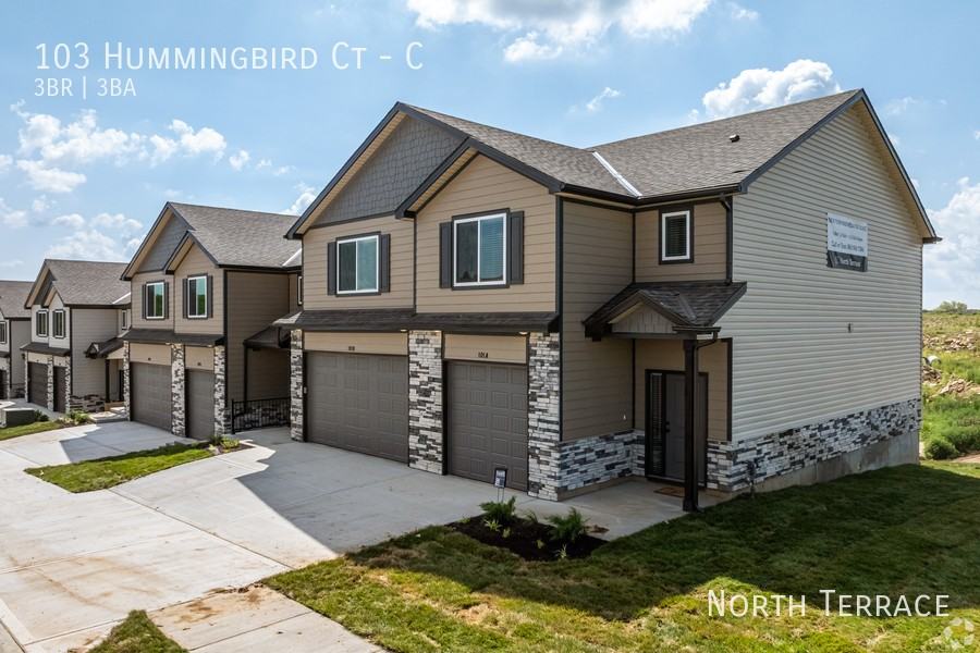 Fairview Crossing Townhomes - Photo 2 of 25