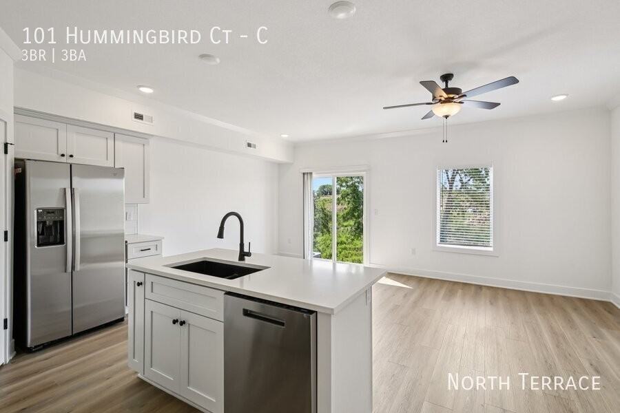 Fairview Crossing Townhomes - Photo 4 of 25