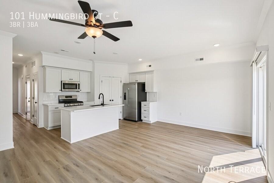 Fairview Crossing Townhomes - Photo 6 of 25