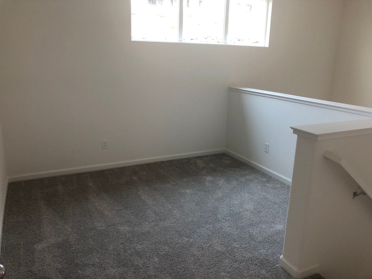 3249 Sunny Gate Ln - Photo 7 of 34