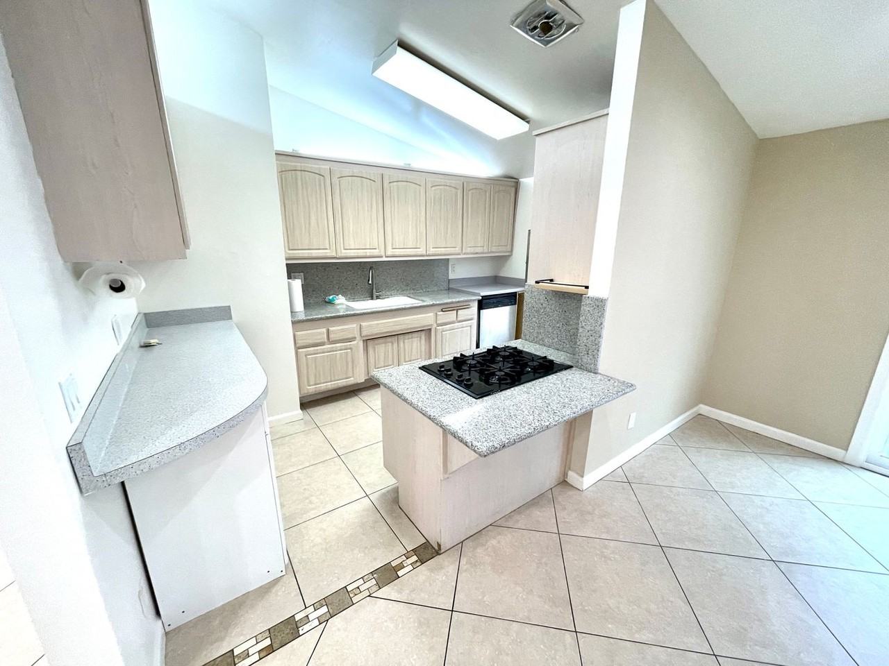 17330 Firma Ct - Photo 3 of 16