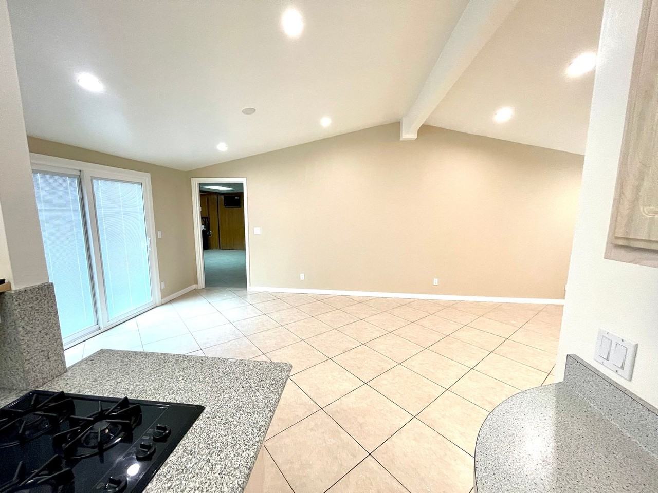 17330 Firma Ct - Photo 5 of 16