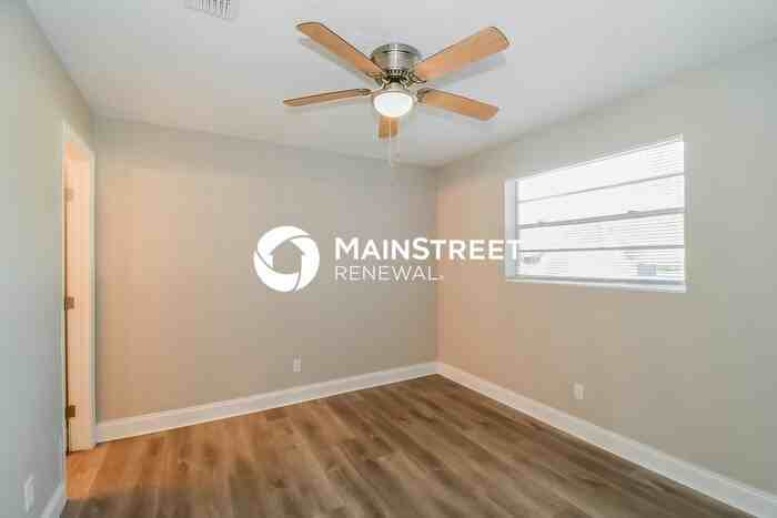 9436 Gisborne Dr - Photo 7 of 16
