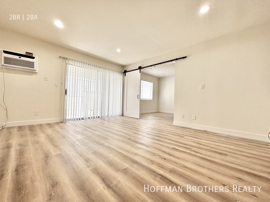 1784 N Sycamore Property - Photo 5 of 13