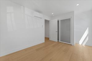 featured image of 2736 Pomeroy Ave