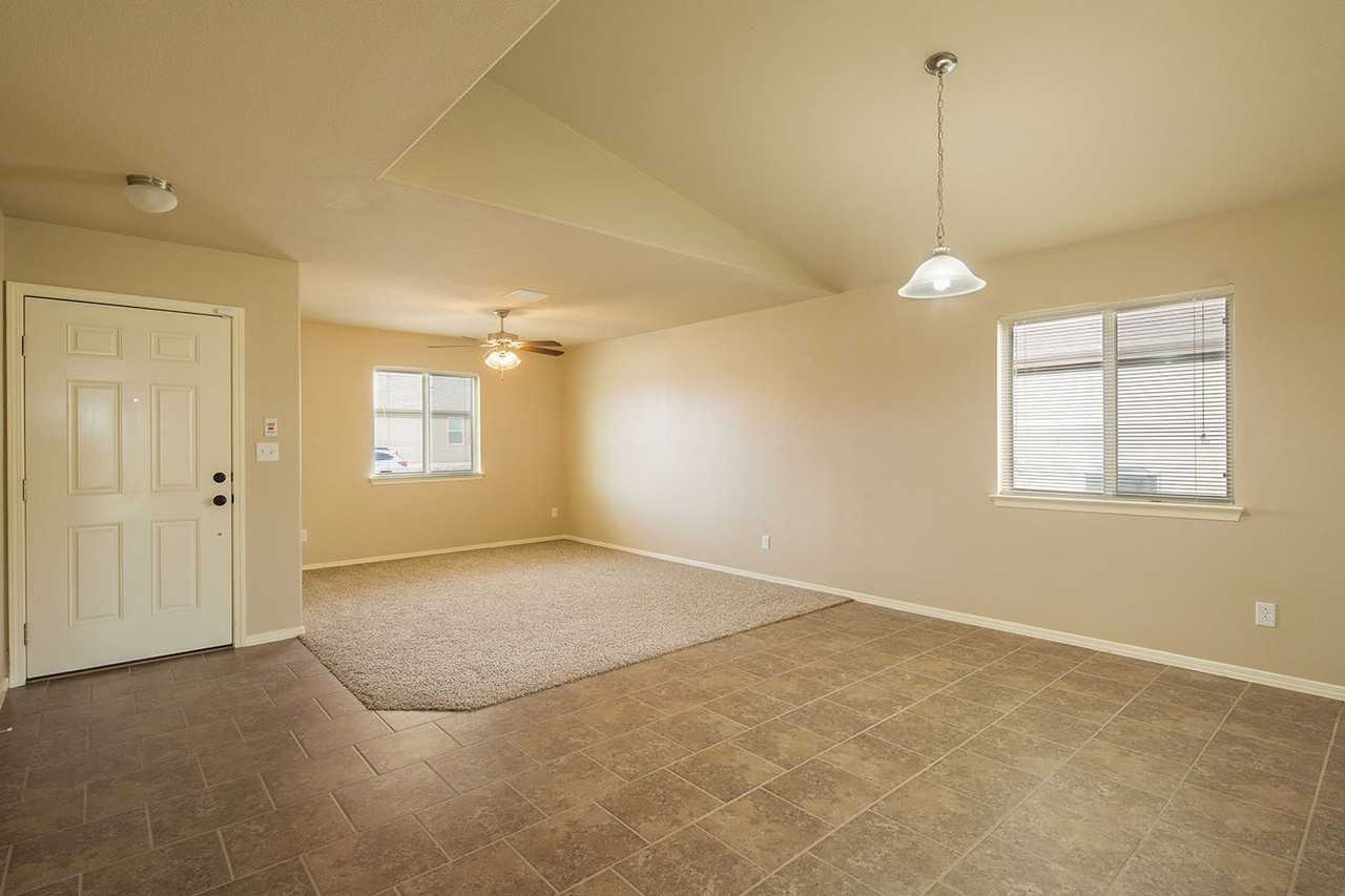 228 Flor Azucena Dr - Photo 4 of 20