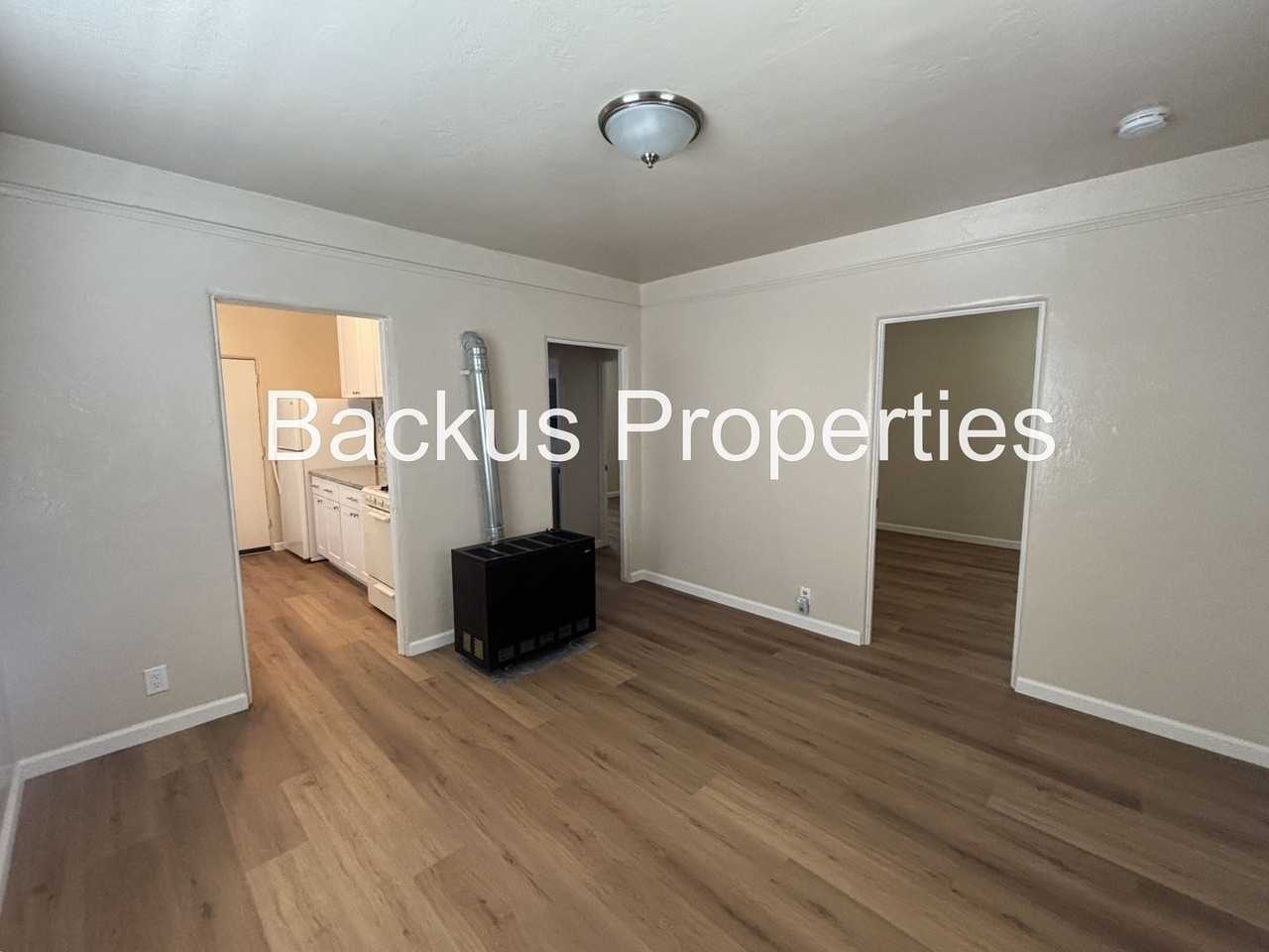 430 Front St - Photo 2 of 13