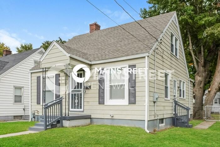 3901 Jewell Ave - Photo 6 of 18