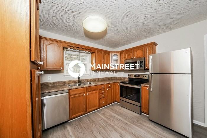 1310 25th Ave N - Photo 7 of 16