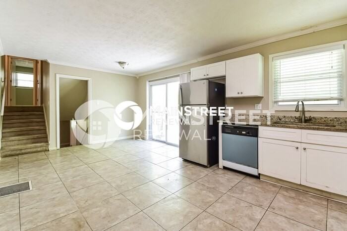 2874 Preston Dr - Photo 7 of 18