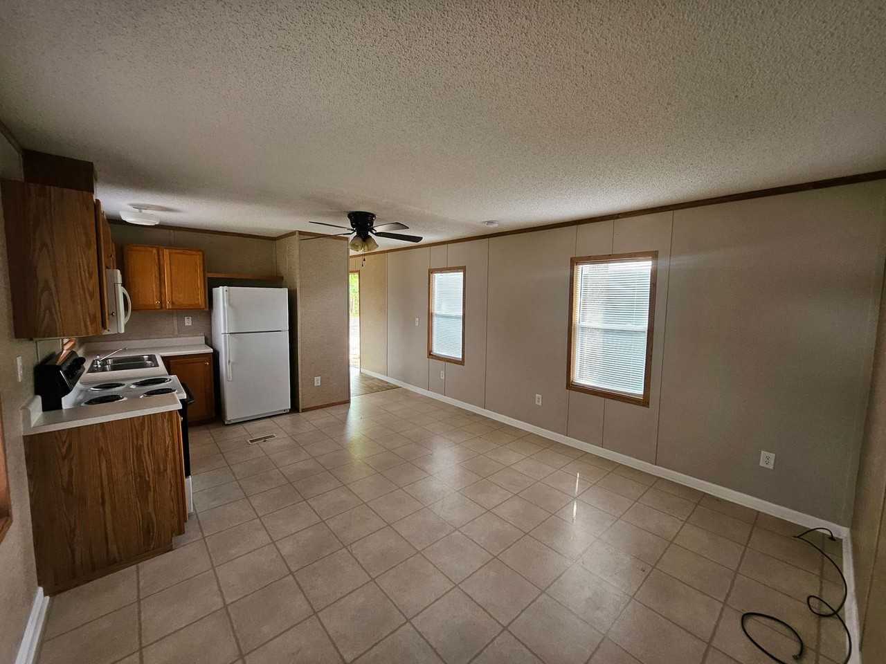 127 Lonesome Hill Rd - Photo 2 of 18