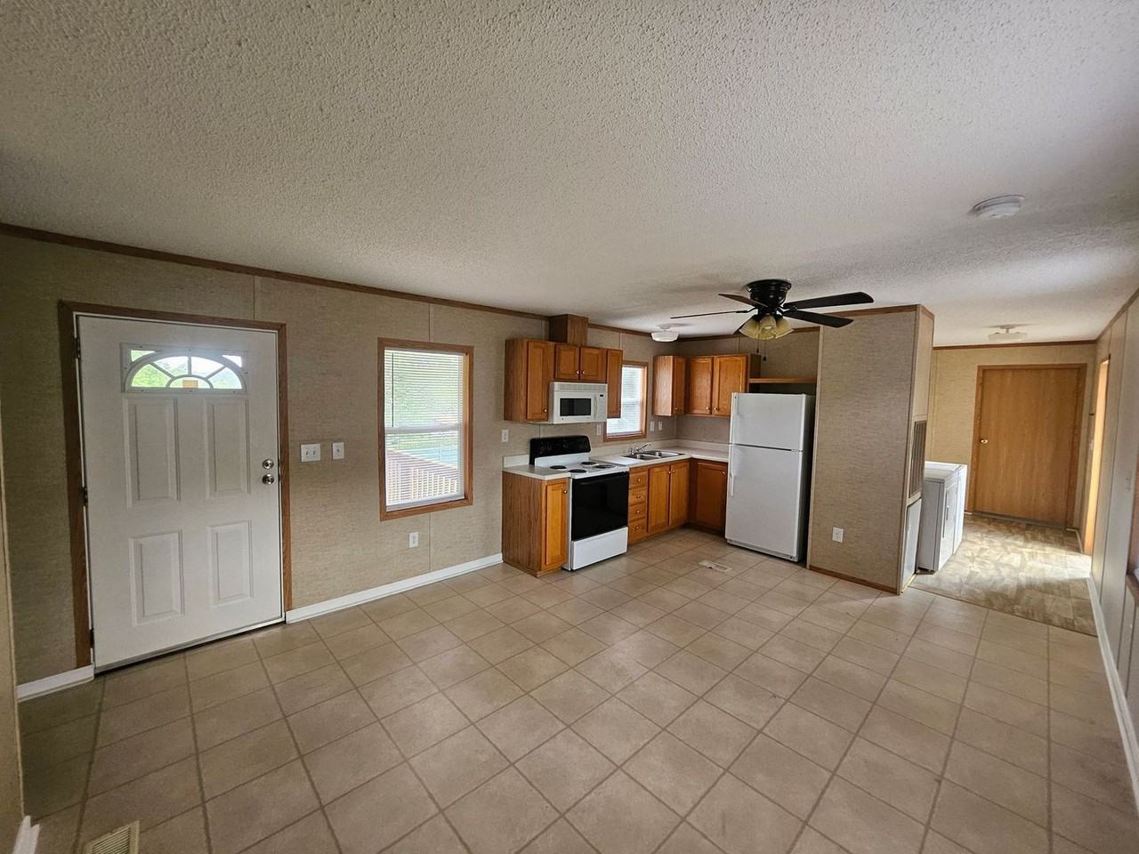 127 Lonesome Hill Rd - Photo 3 of 18