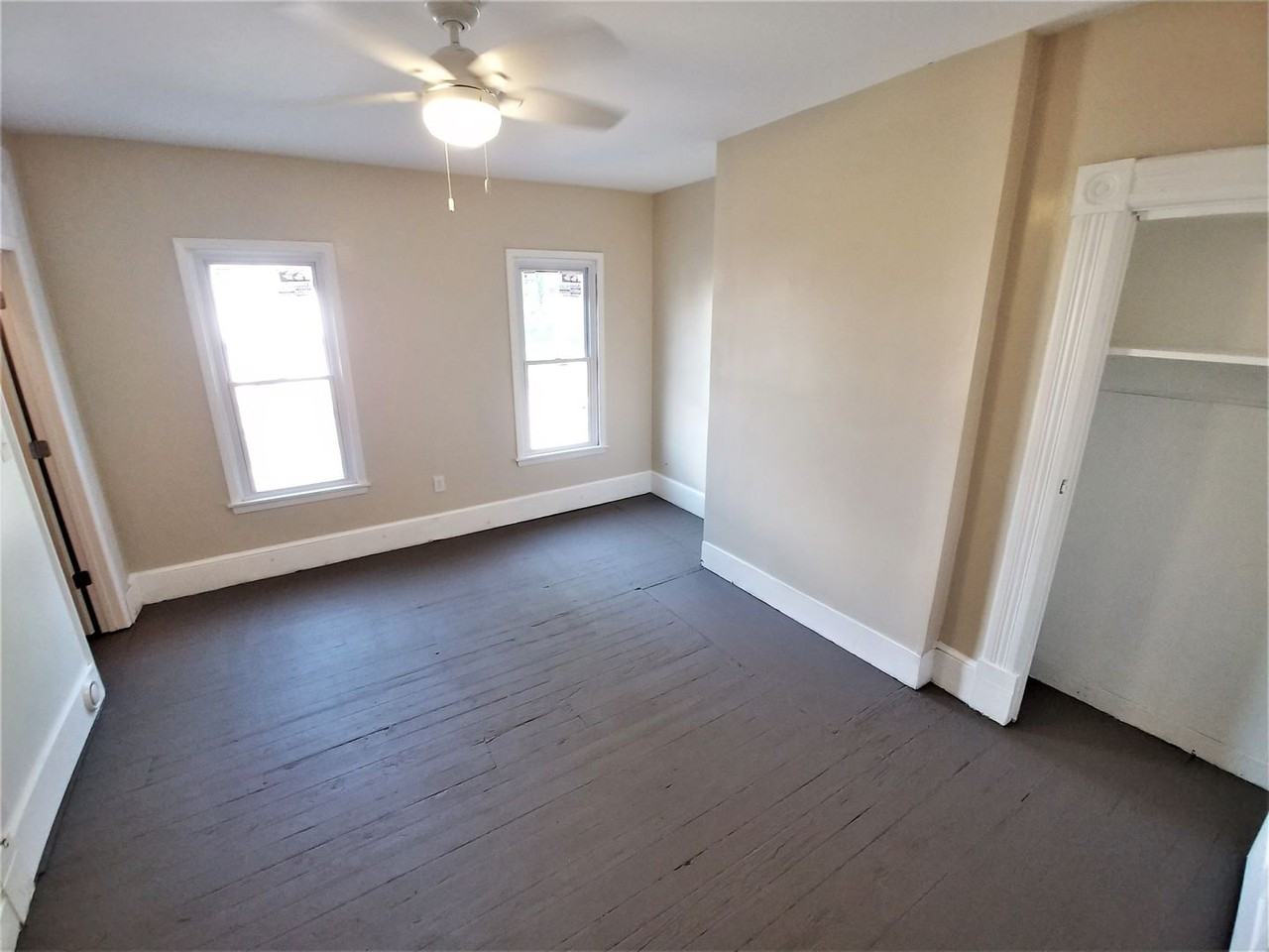 324 Millbridge St - Photo 7 of 17