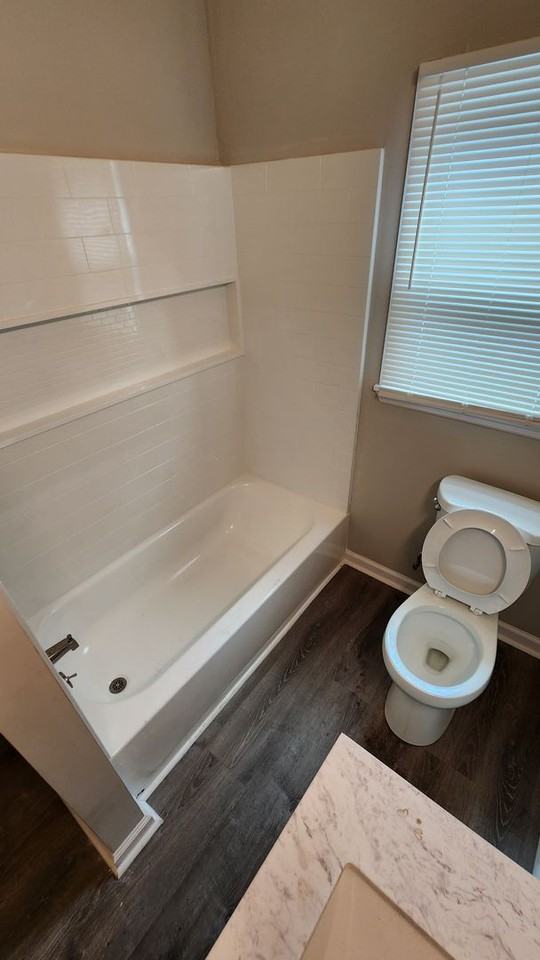 723 W Victory Dr - Photo 5 of 29