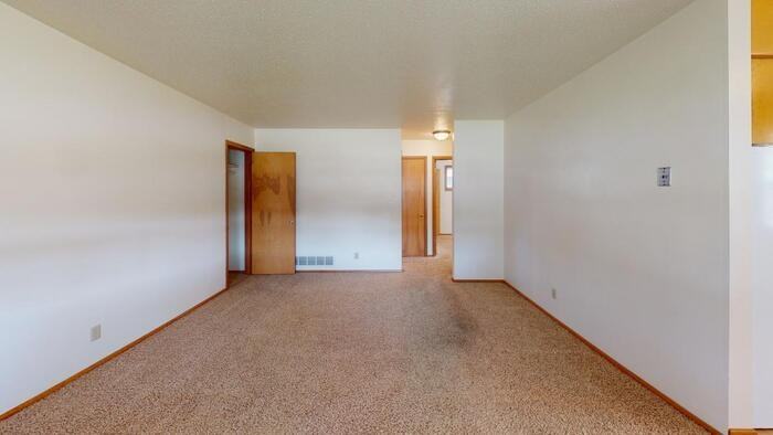 1601 N 13th St - Photo 6 of 21