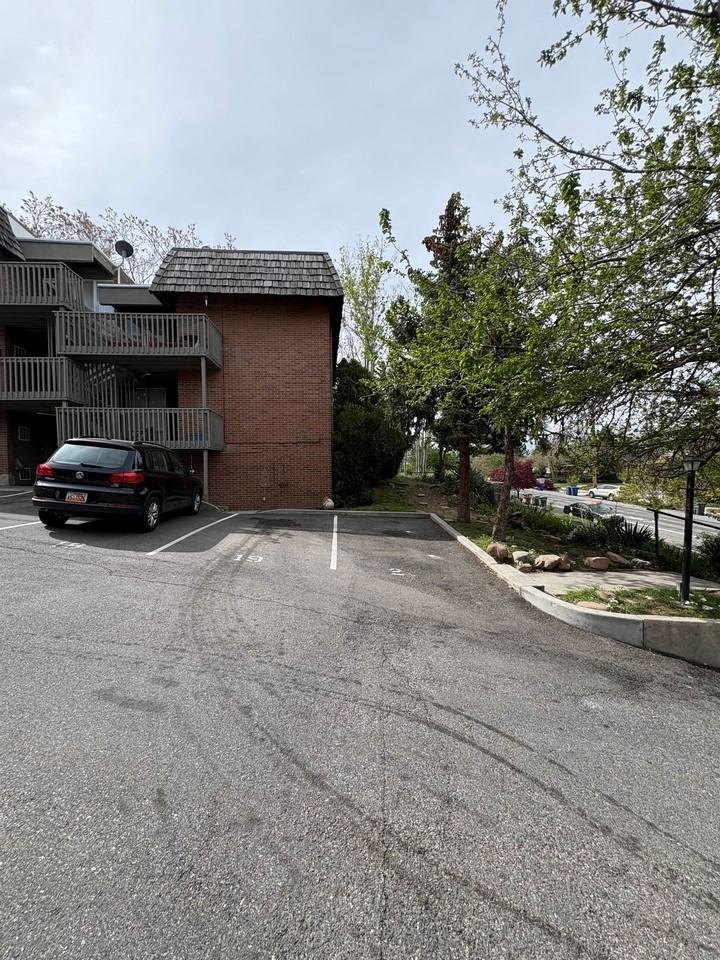 X1-Sunset View Apartments - Photo 7 of 13