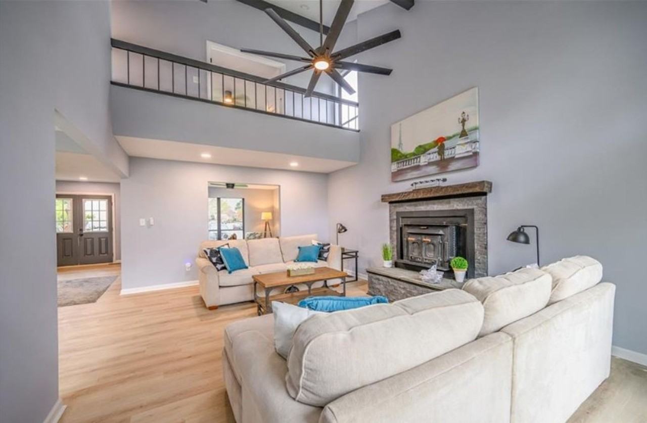 2100 Cutler Rdg - Photo 2 of 29