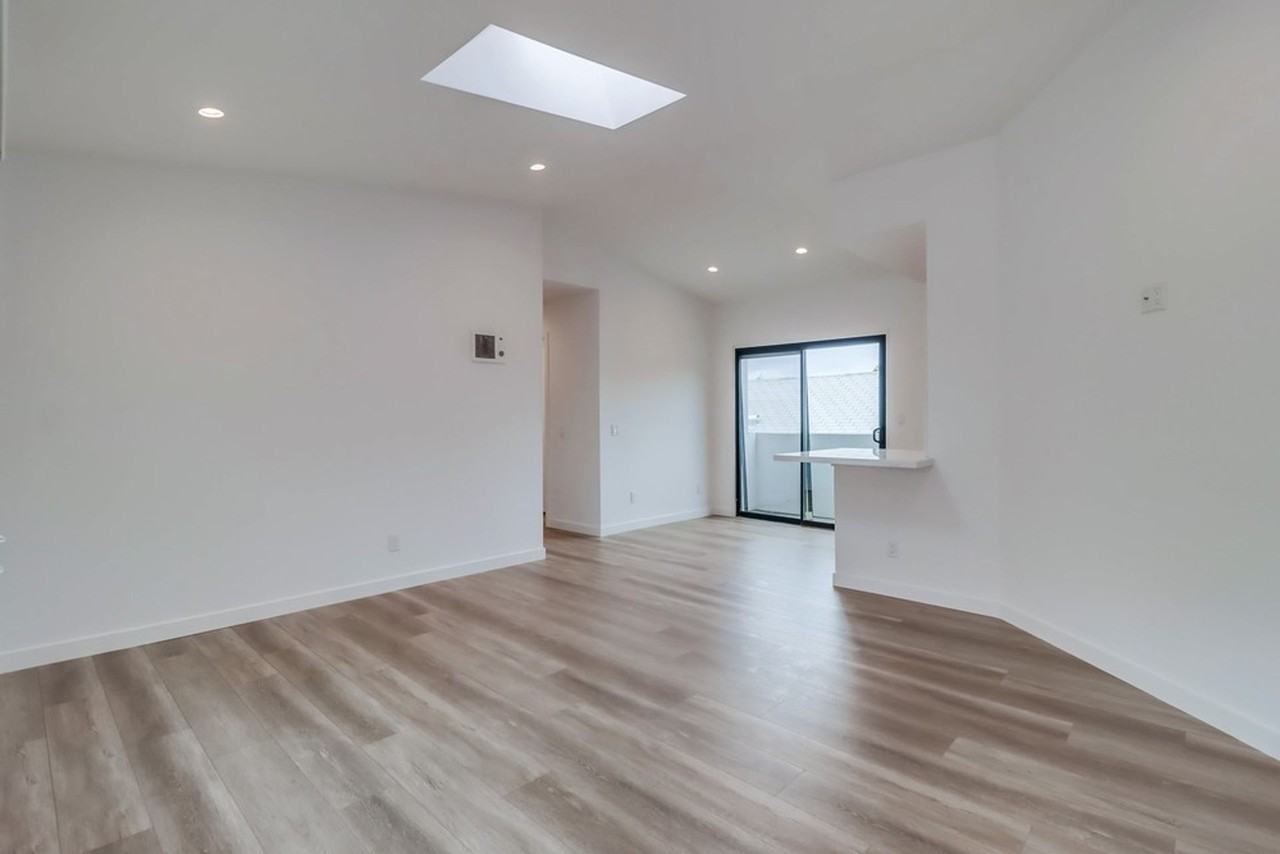 Beautifully Renovated Property perfectly situated between North Park and Normal Heights! - Photo 3 of 50