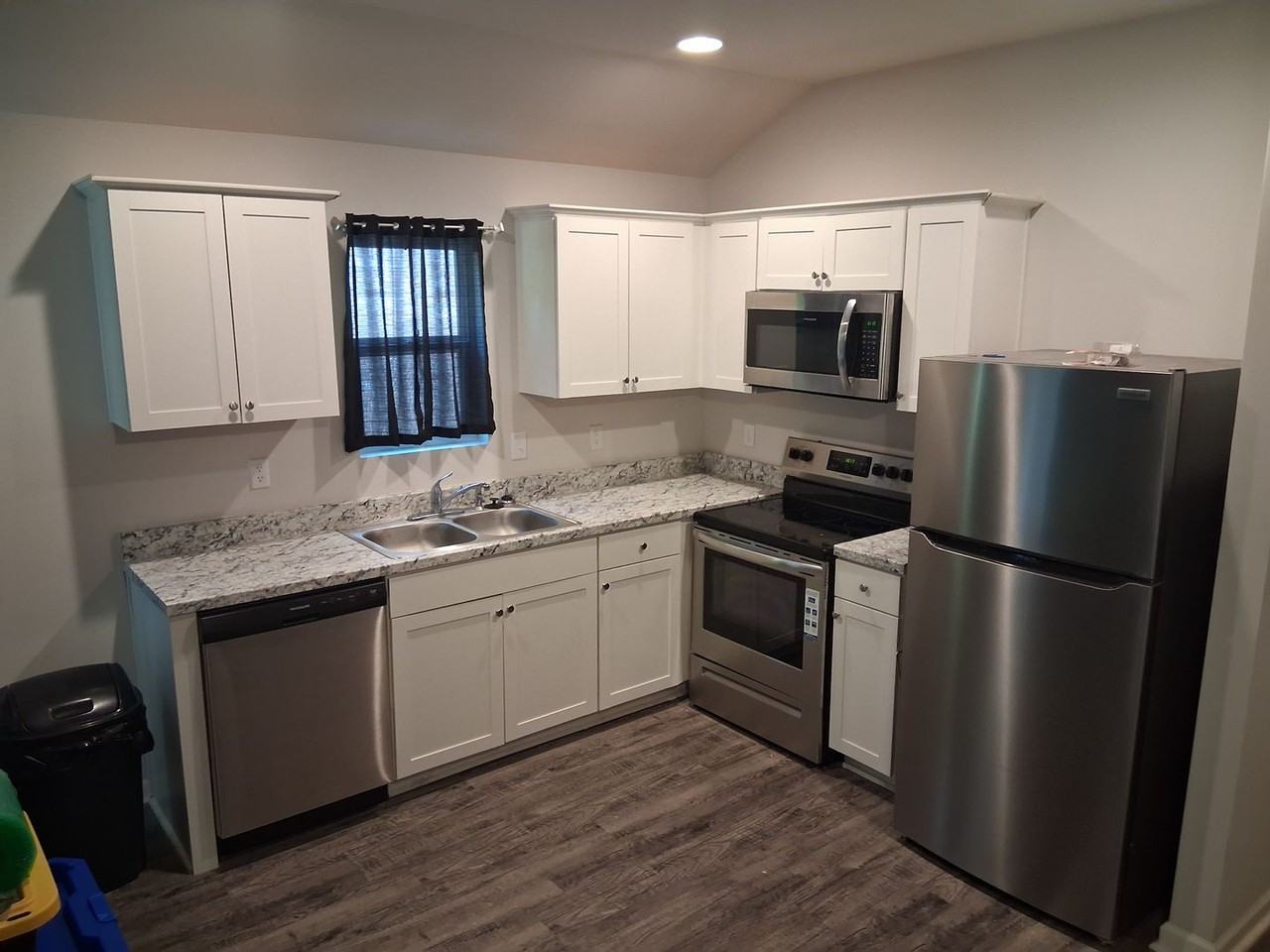 12516 Waterbury Way - Photo 7 of 11
