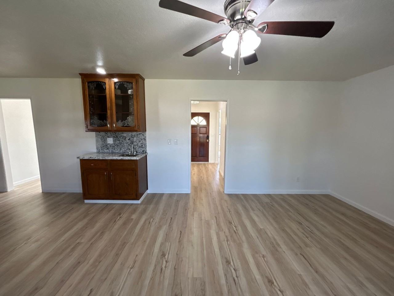 10680 Cleveland Ave - Photo 6 of 41