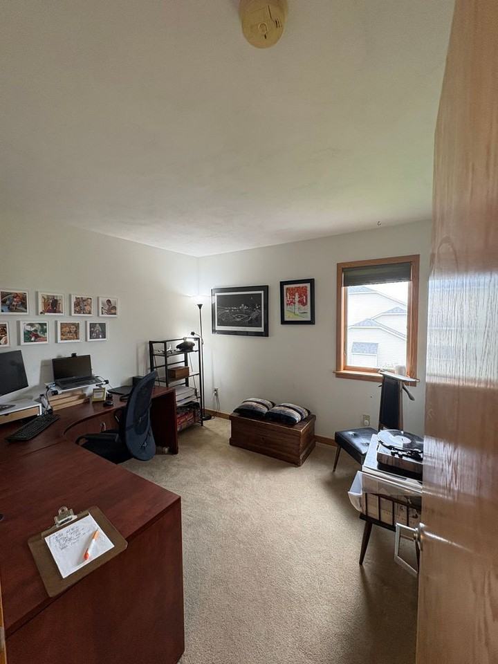 2065 Whisper Ridge Dr - Photo 6 of 34