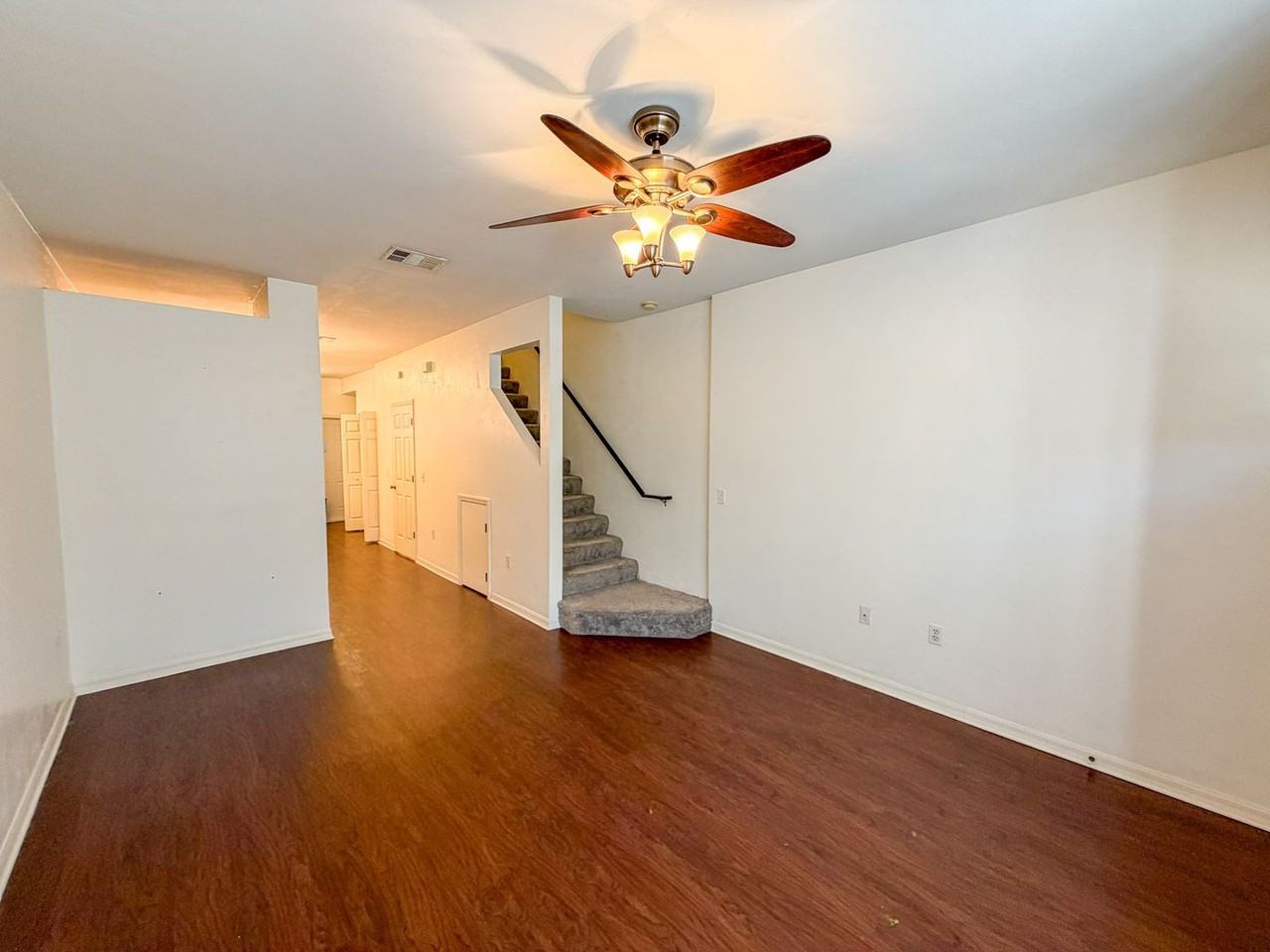 3521 Sw 30th Way - Photo 2 of 25