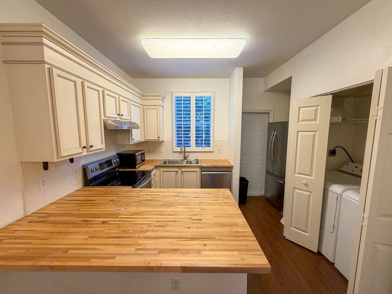 3521 Sw 30th Way - Photo 7 of 25