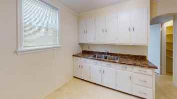 featured image of 512 N 2nd St #2