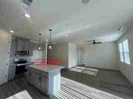 featured image of 2312 N Kayenta St