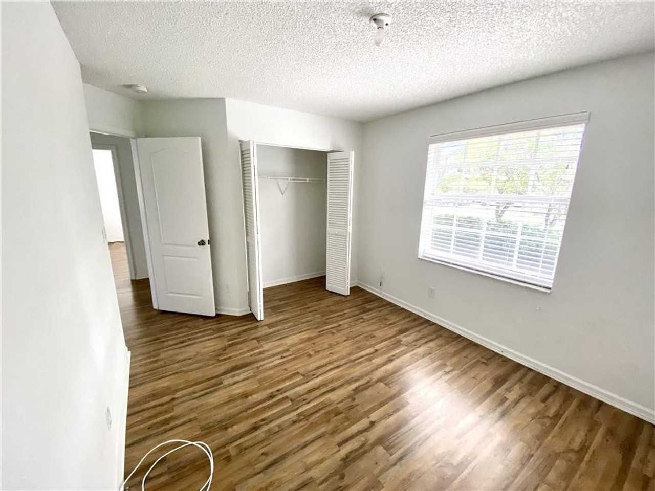 11135 Nw 46th Dr - Photo 6 of 17