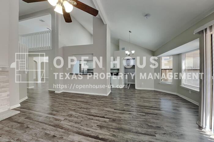 3806 Village Oaks Dr - Photo 6 of 25