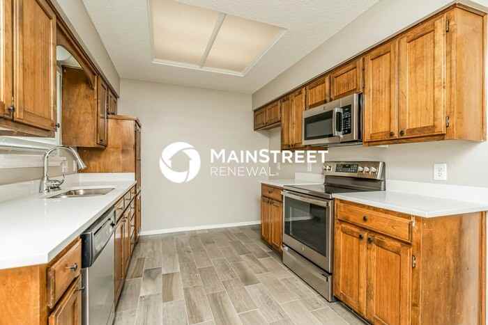 724 Kensington Ln - Photo 7 of 16