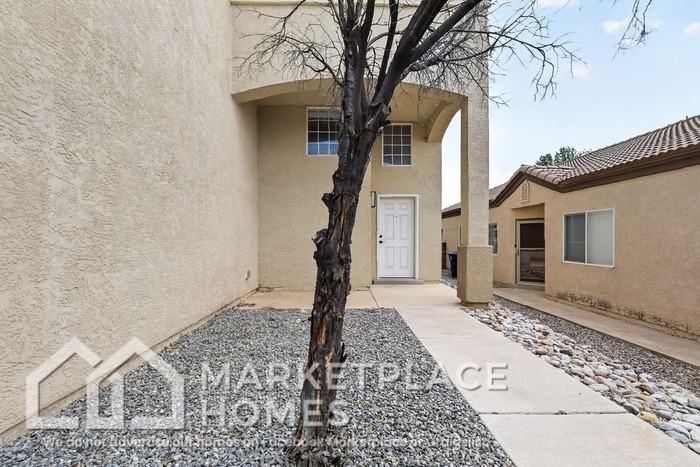 10227 Cristalino Rd Sw - Photo 4 of 34