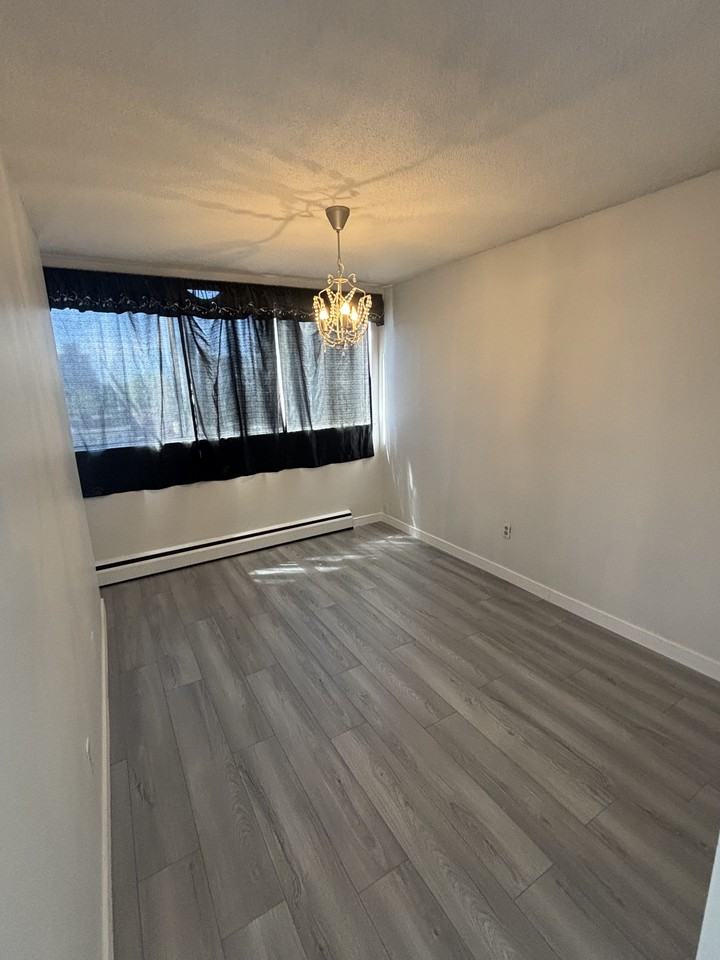 Bute St & Pendrell St #604 - Photo 6 of 13