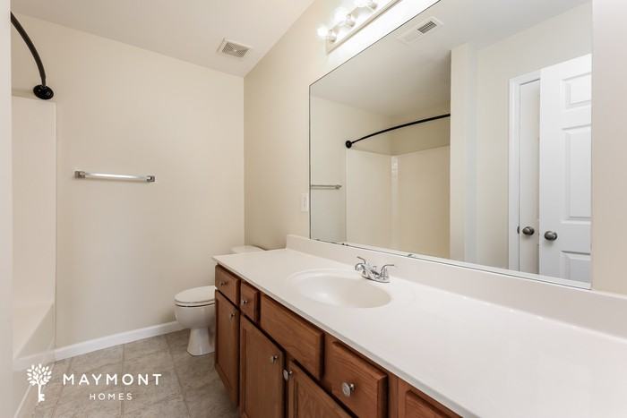 318 Cool Embers Ln - Photo 7 of 11