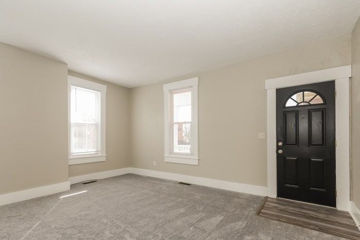 28 S 6th St - Photo 2 of 12