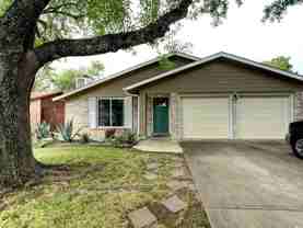 11108 Applewood Dr - Photo 1 of 1
