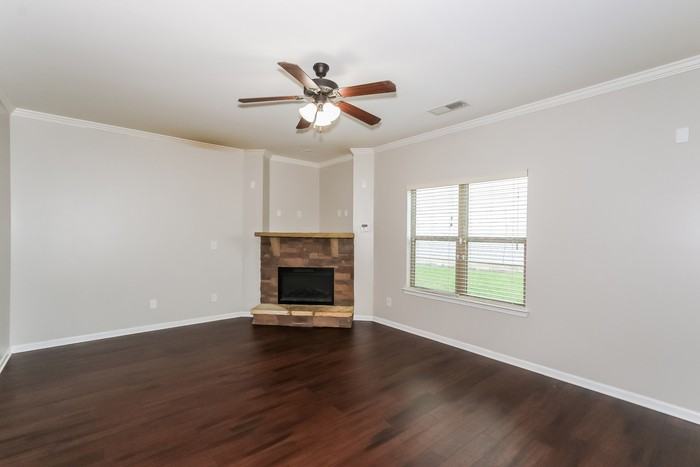 3402 Grove Landing Cir - Photo 4 of 12