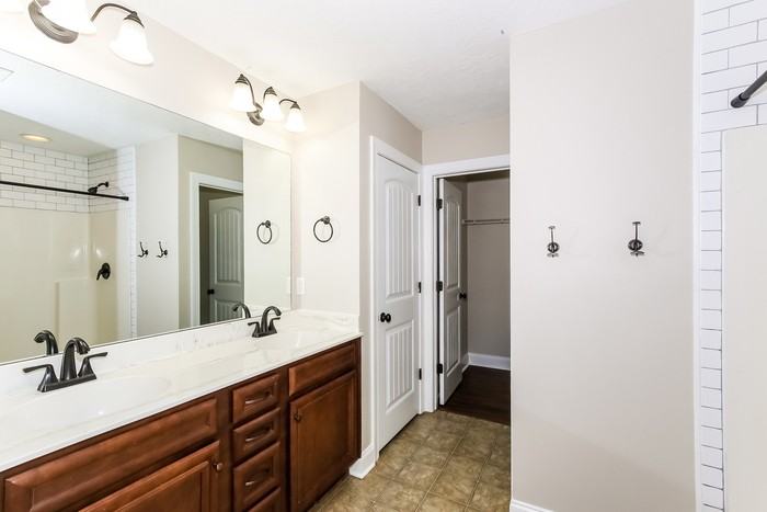3926 Griese Ln - Photo 7 of 12