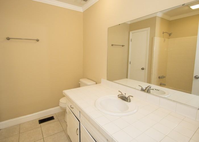 286 Woodwinds Dr - Photo 6 of 8