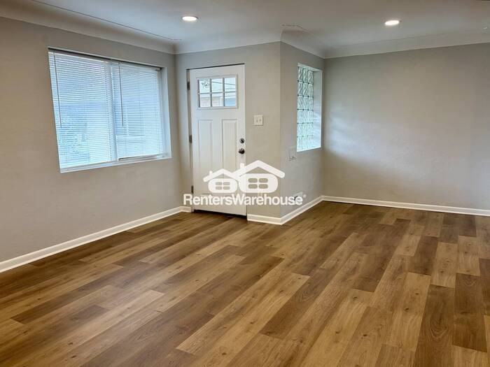 3614 N Monaco Street Pkwy - Photo 3 of 14
