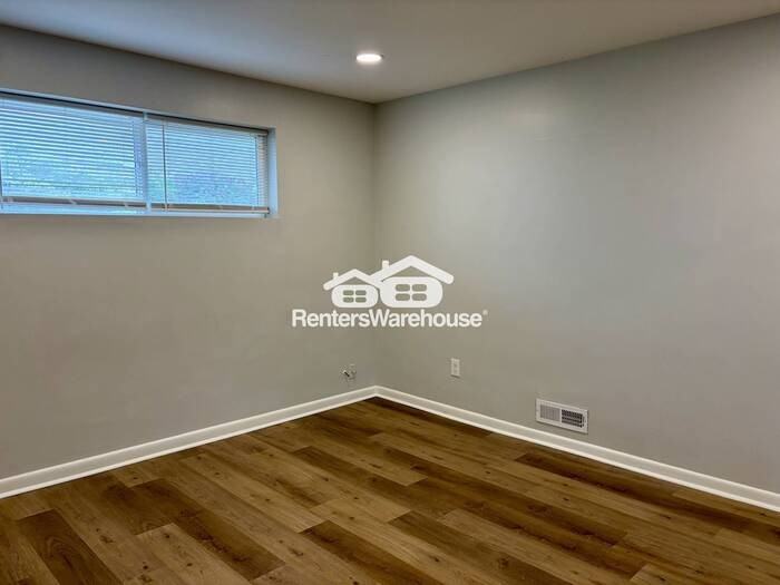 3614 N Monaco Street Pkwy - Photo 7 of 14