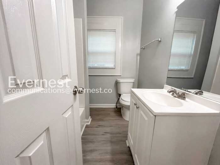 1875 Conrad Ave Se - Photo 7 of 21