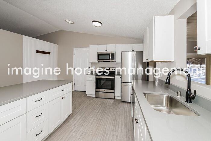 1820 Cinnabar Ct - Photo 7 of 15