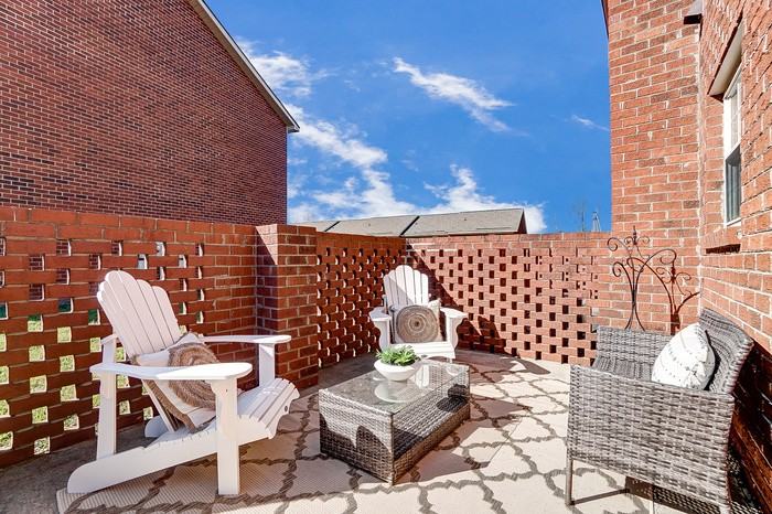 1868 Arbors Dr #A - Photo 4 of 4