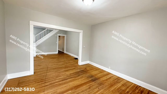 1344 N Dearborn St - Photo 4 of 19