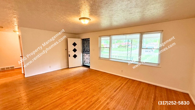 3281 N Centennial St - Photo 5 of 19